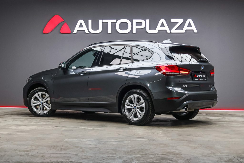 BMW X1 2021