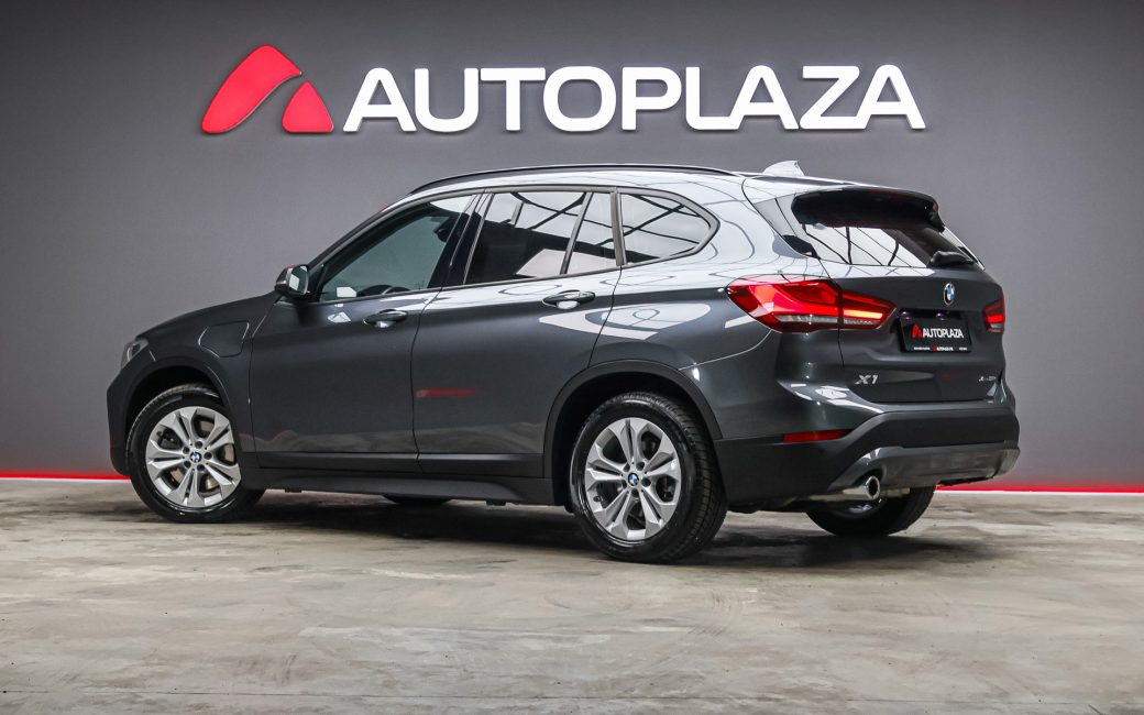 BMW X1 2021