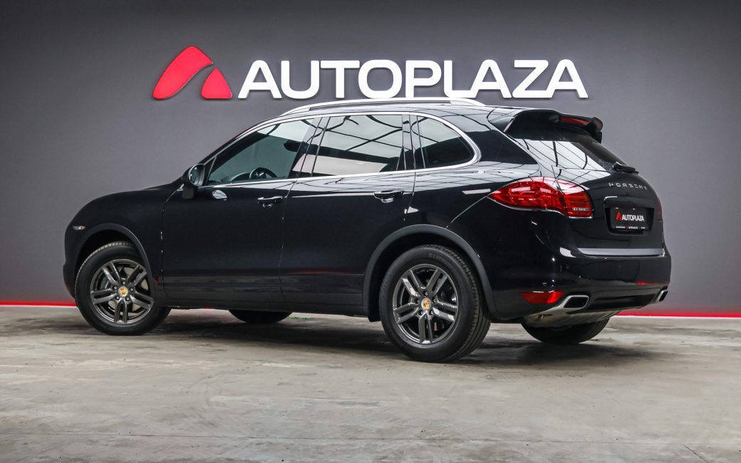 Porsche Cayenne 2010