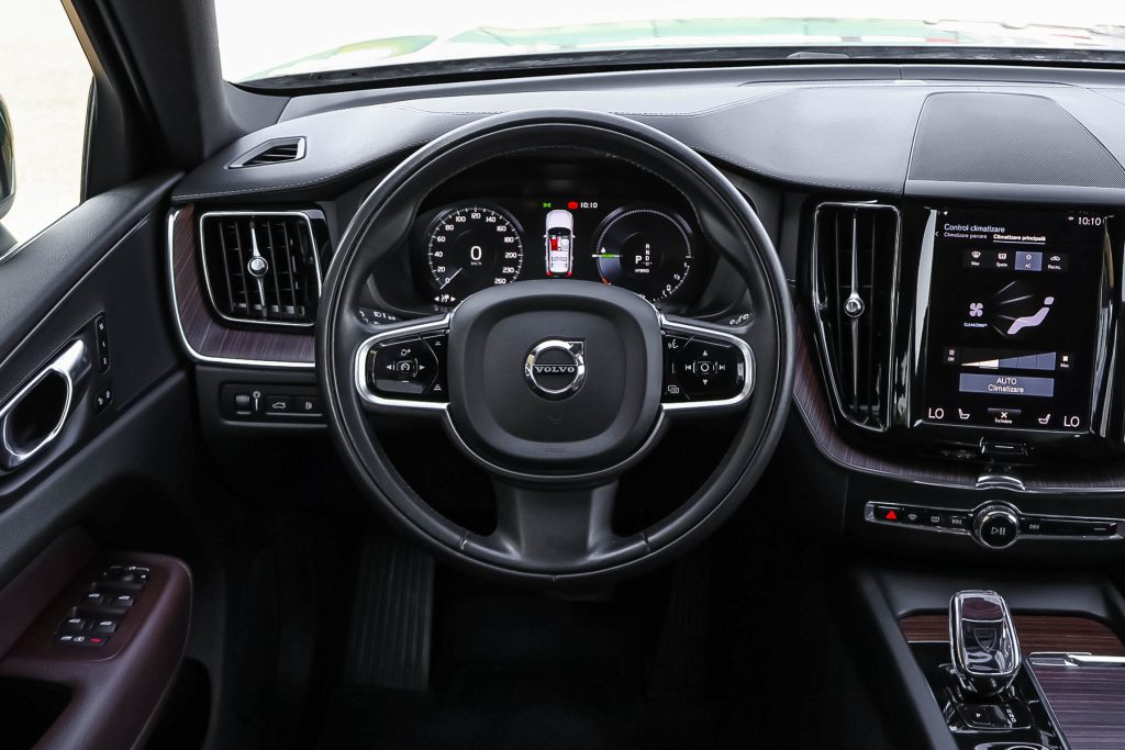 Volvo XC60 2021