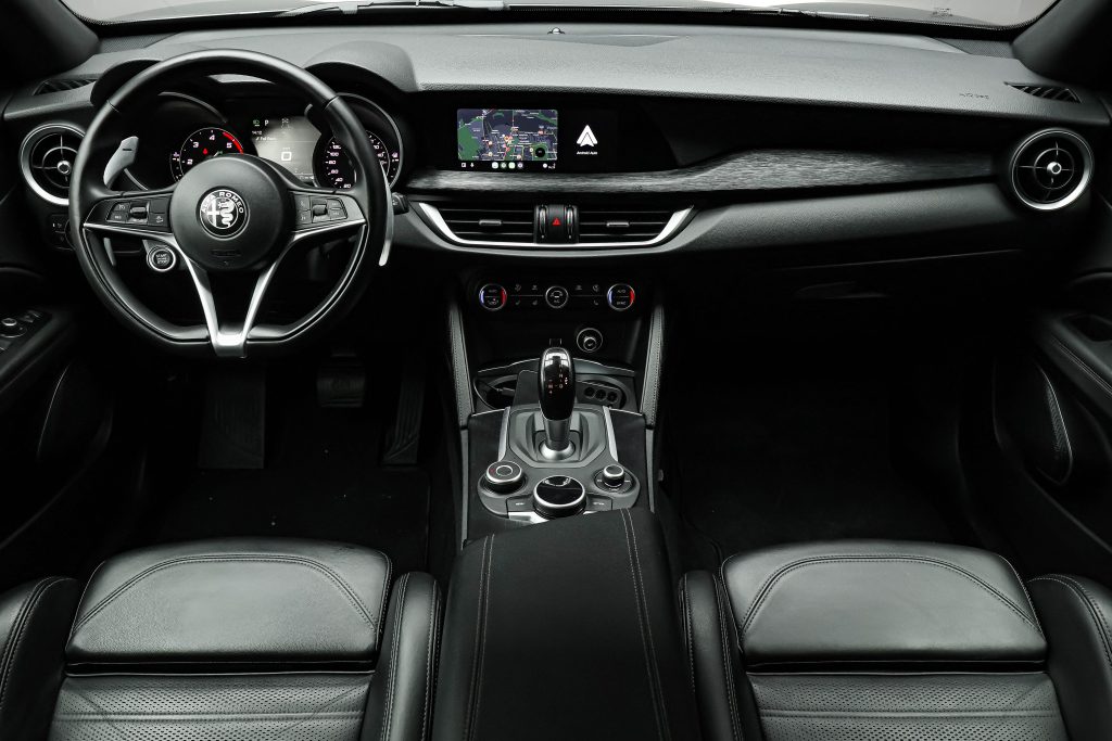 Alfa Romeo Stelvio 2019