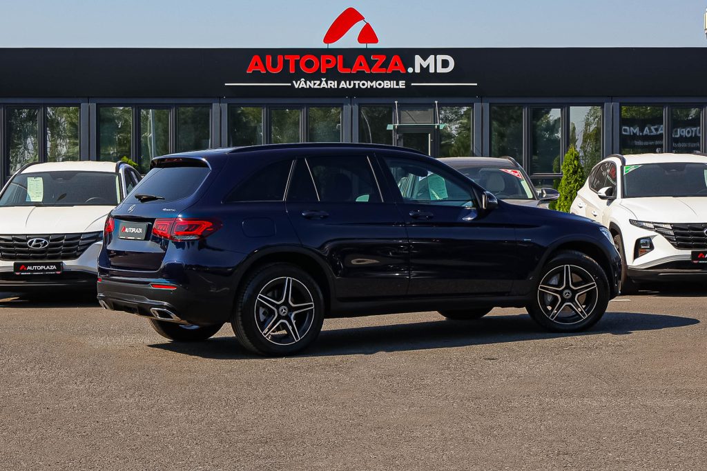 Mercedes GLC