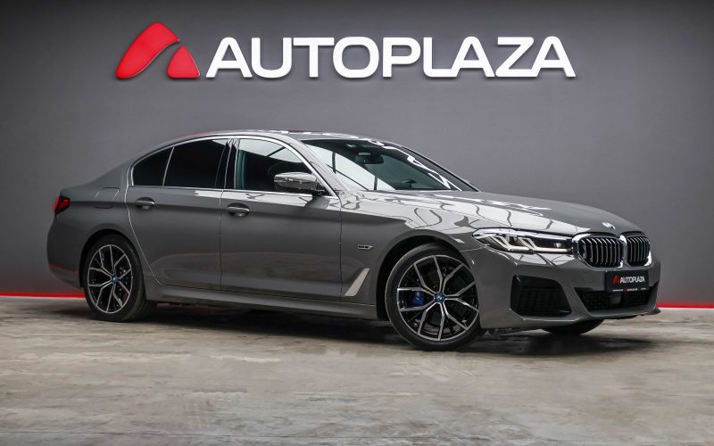 BMW 5 Series 2021