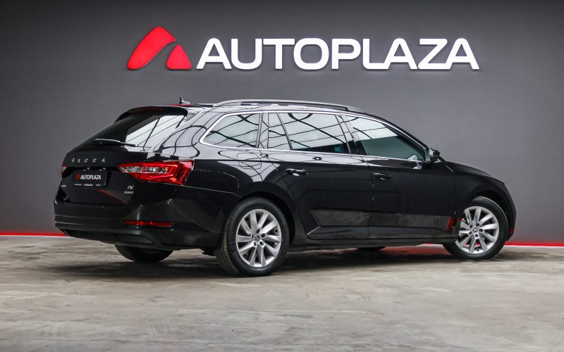 Skoda Superb 2021