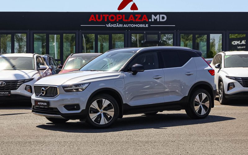 Volvo XC40 2021
