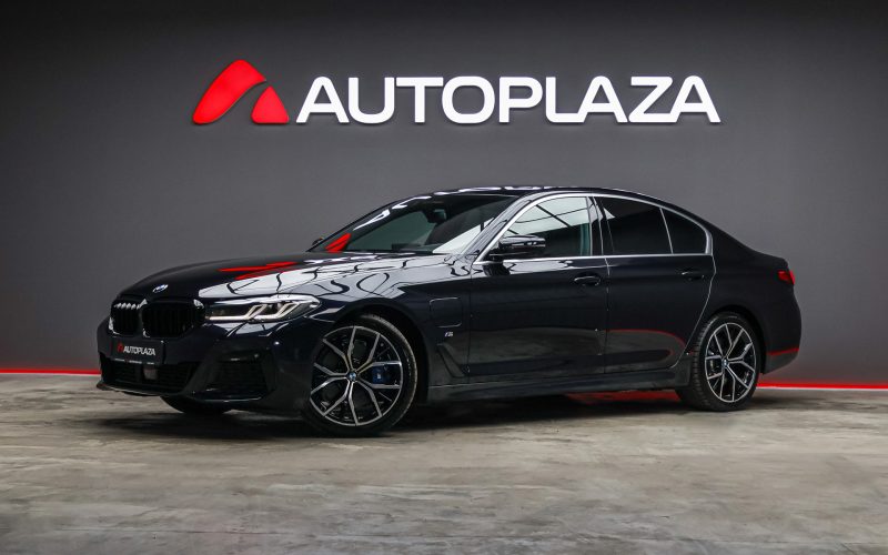 BMW 5 Series 2021