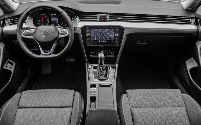 Volkswagen Passat 2023