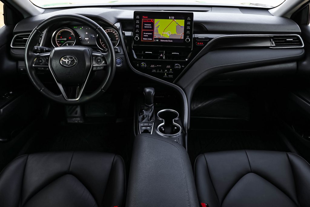 Toyota Camry 2023