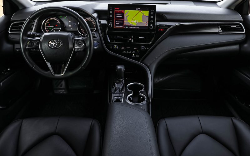 Toyota Camry 2023