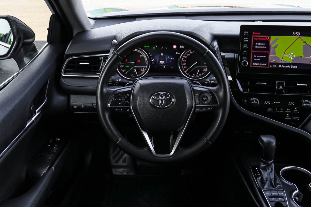 Toyota Camry 2023
