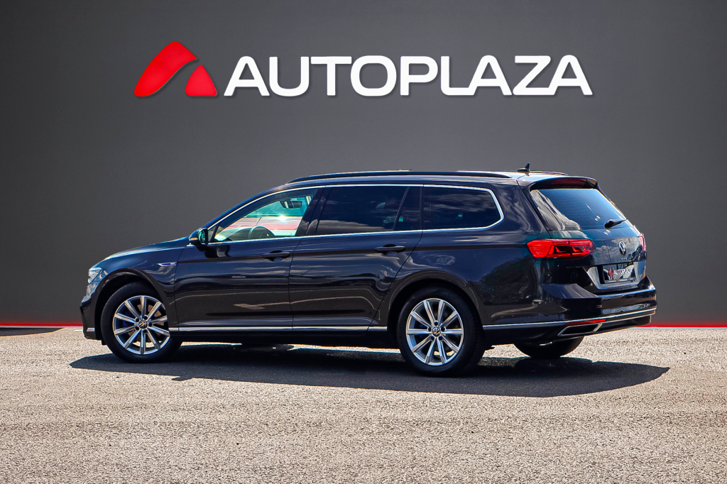 Volkswagen Passat 2022