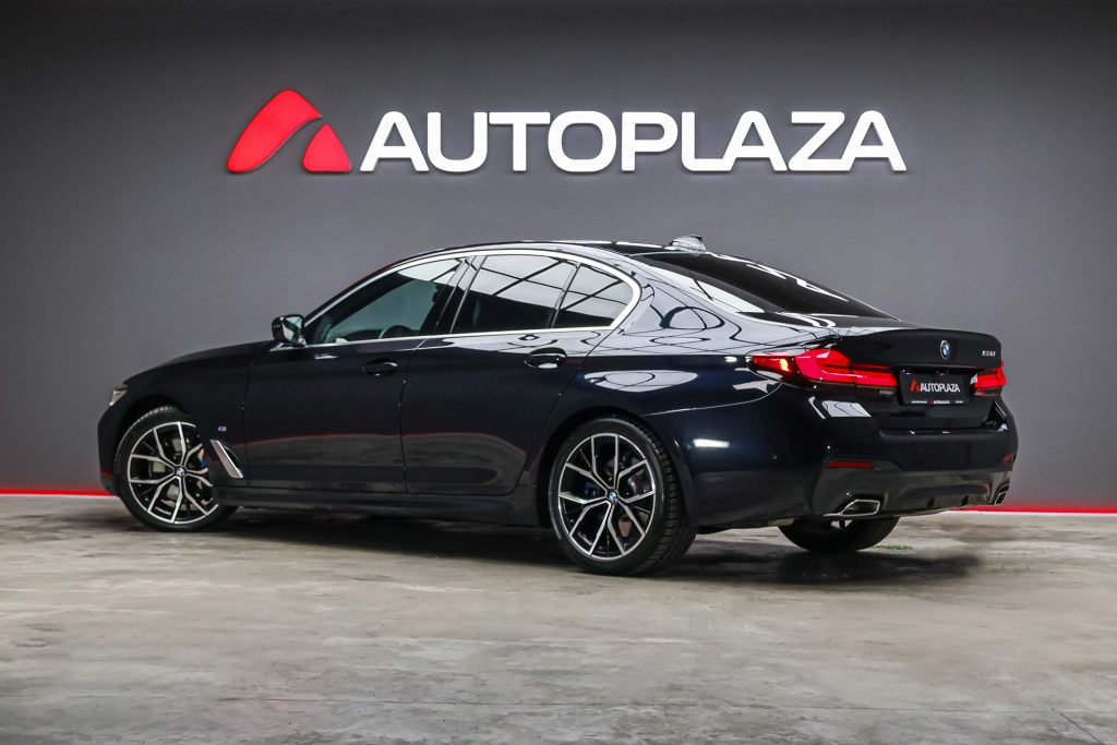 BMW 5 Series 2022
