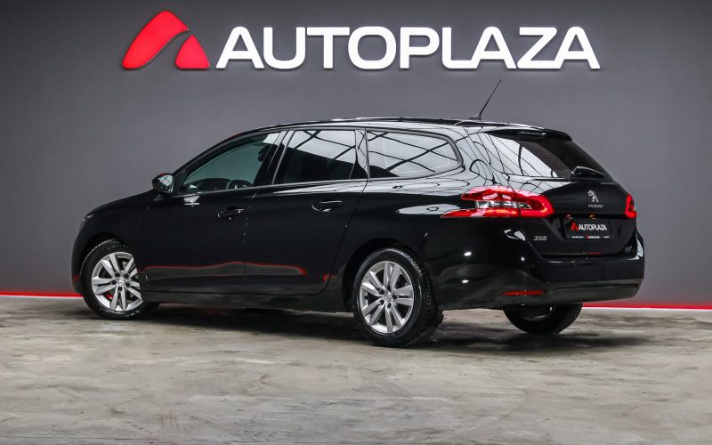 Peugeot 308 2021