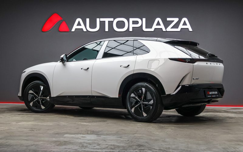 Mazda EZ-60 2025
