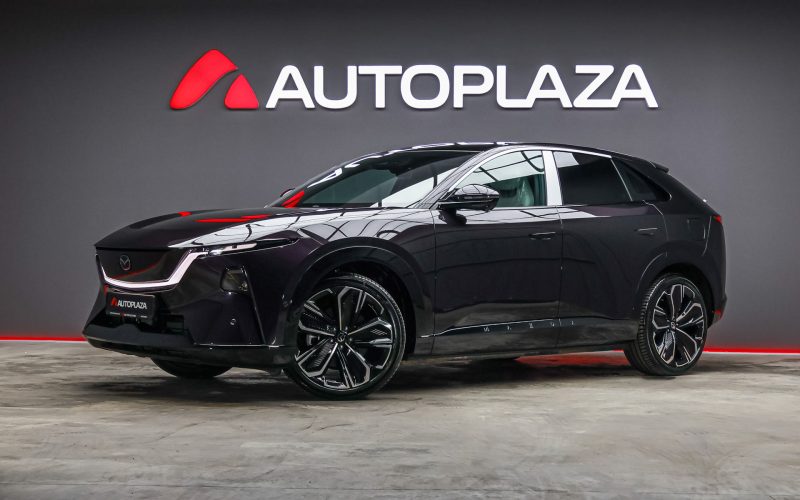 Mazda EZ-60 2025