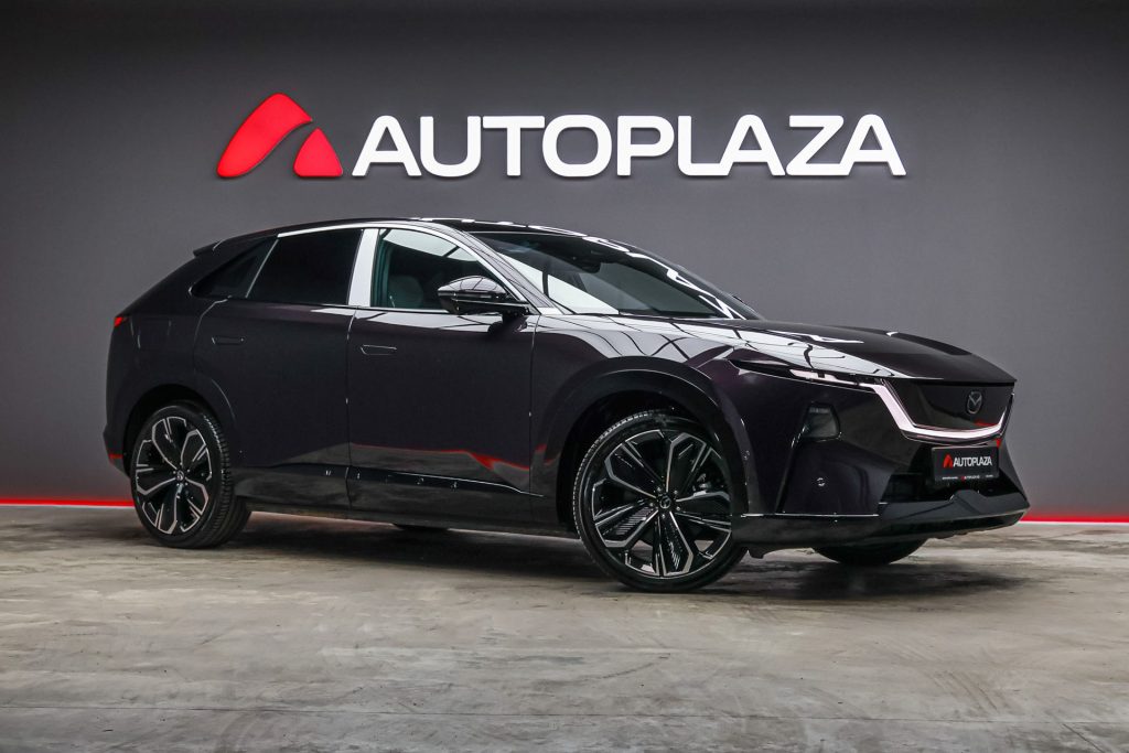 Mazda EZ-60 2025