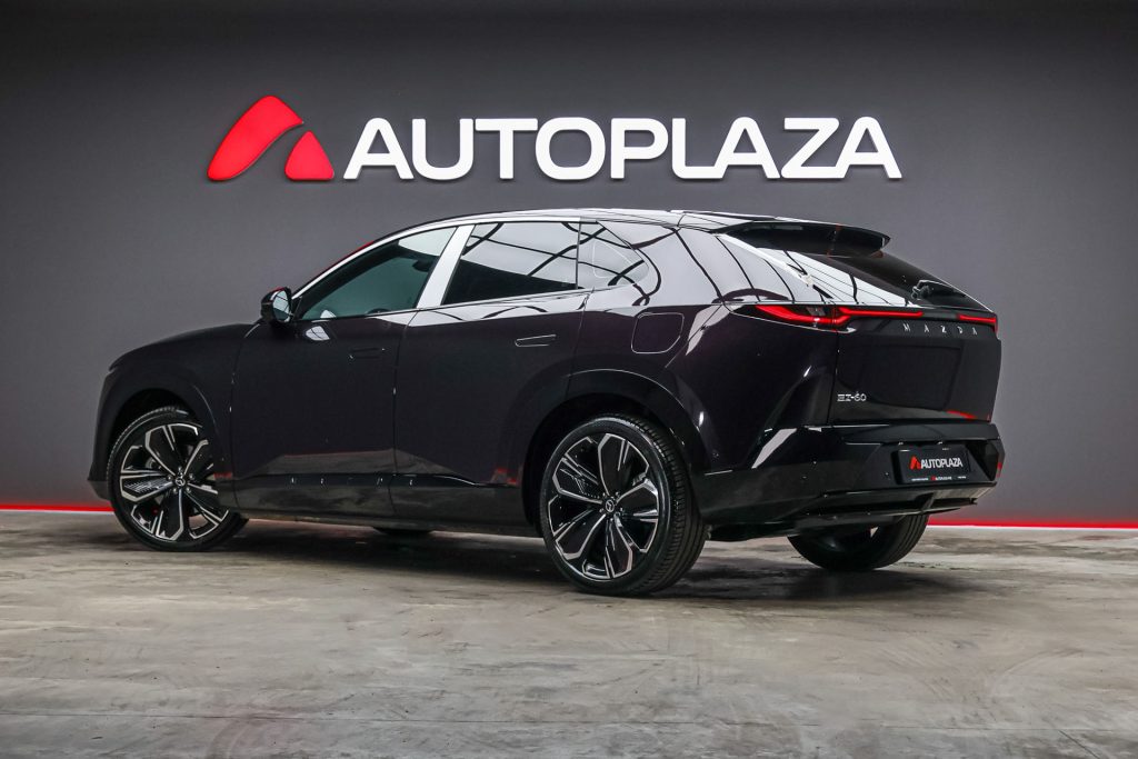 Mazda EZ-60 2025
