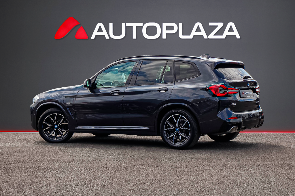 BMW X3 2021
