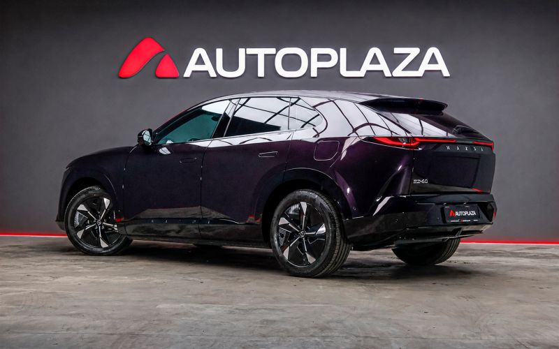 Mazda EZ-60 2025