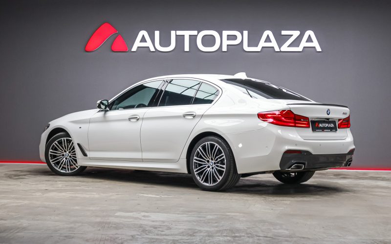 BMW 5 Series 2019