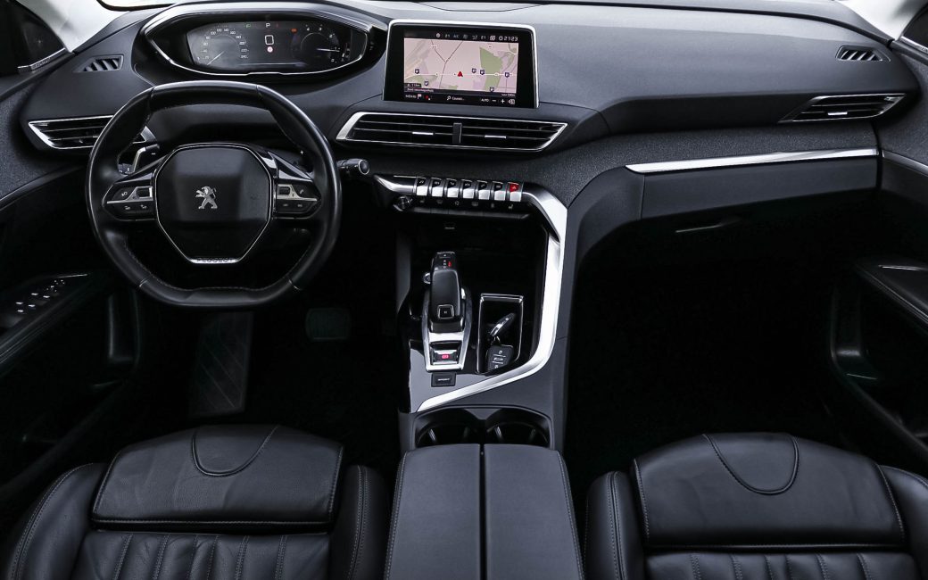 Peugeot 5008 2020