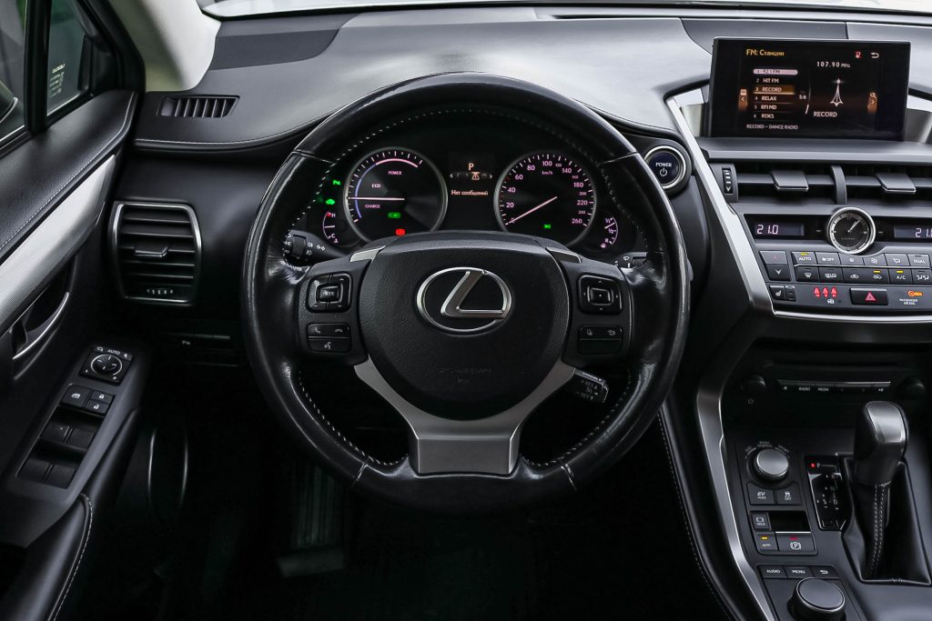 Lexus NX 2015