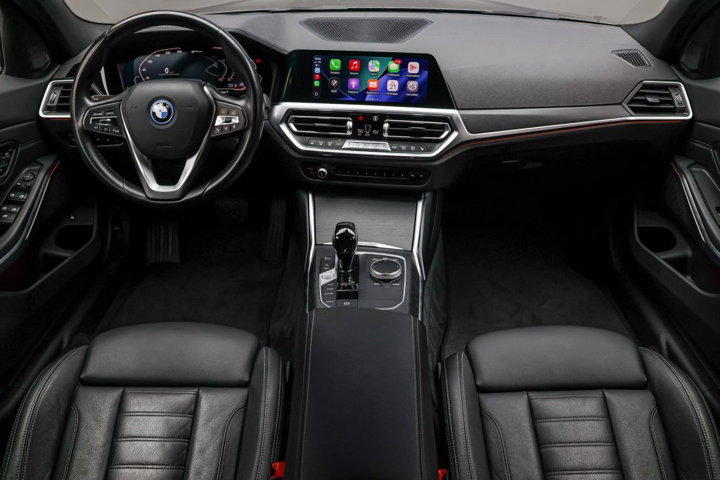BMW 3 Series 2022