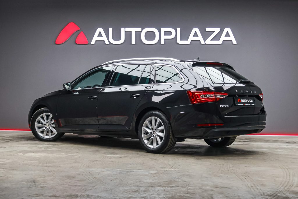 Skoda Superb 2021