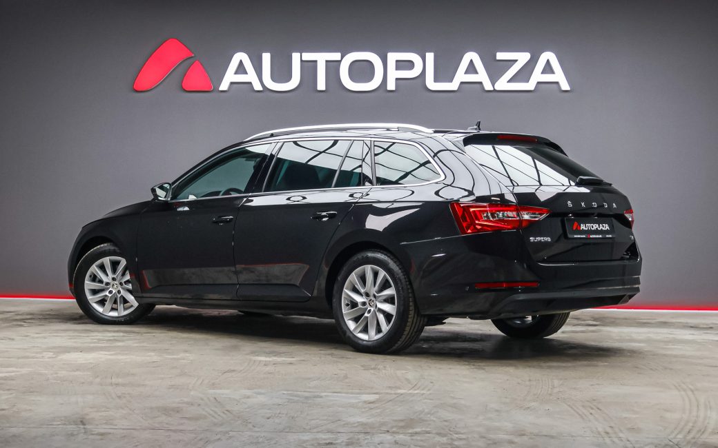 Skoda Superb 2021