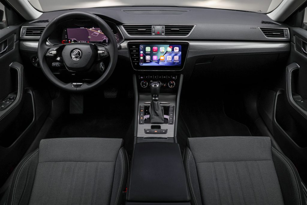 Skoda Superb 2021