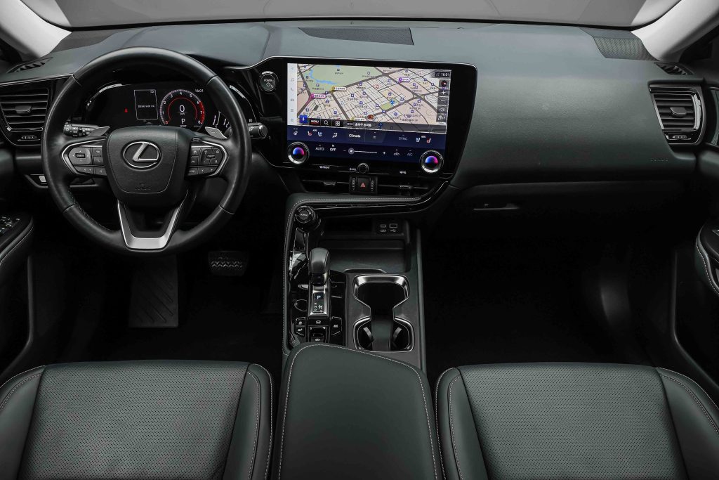 Lexus NX 2022