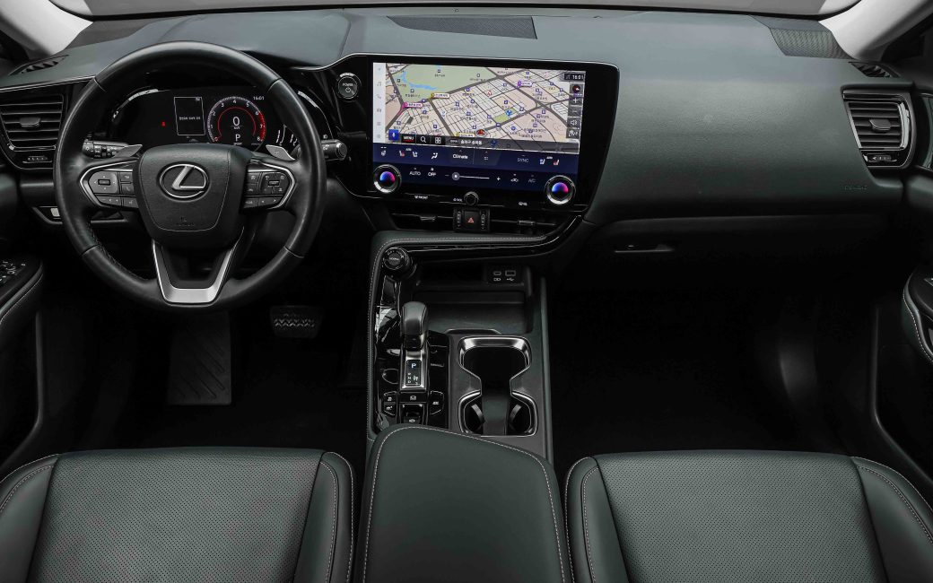 Lexus NX 2022