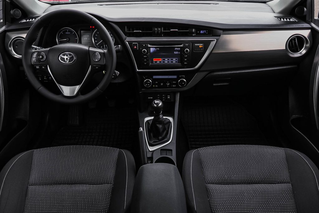 Toyota Auris 2014