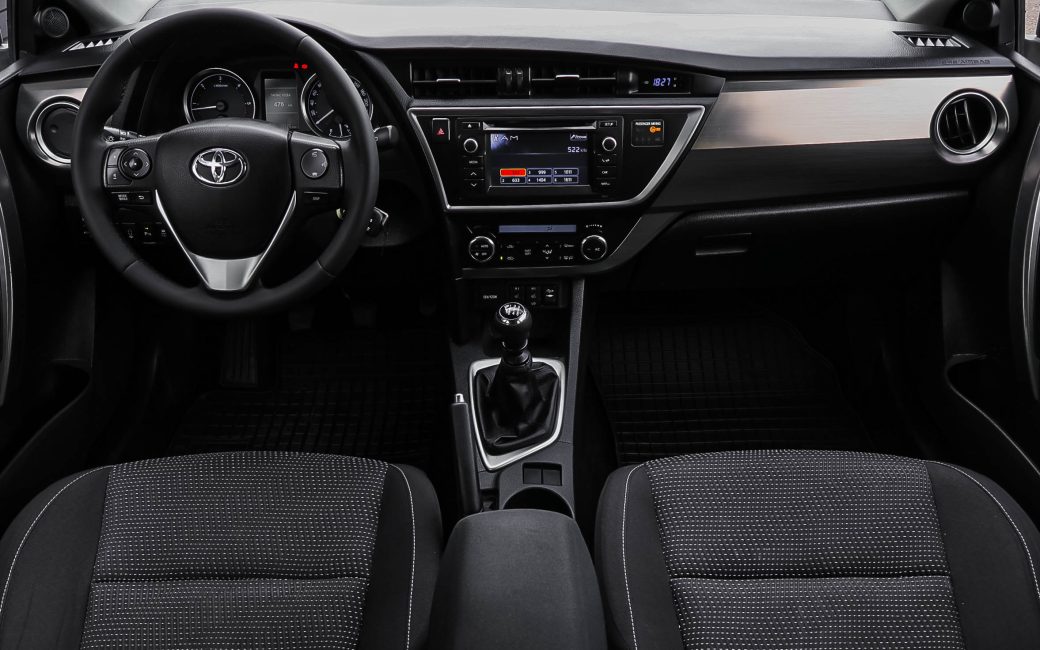 Toyota Auris 2014