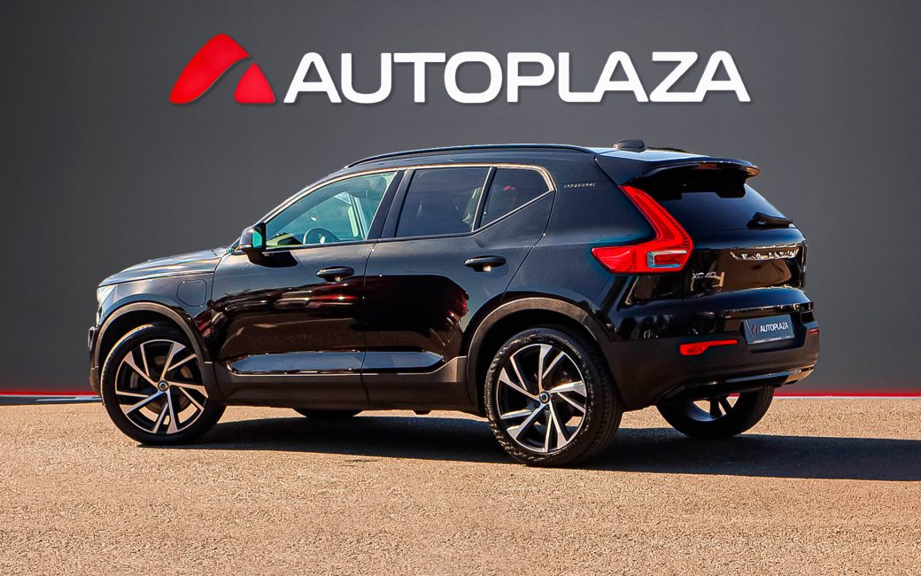 Volvo XC40 2021