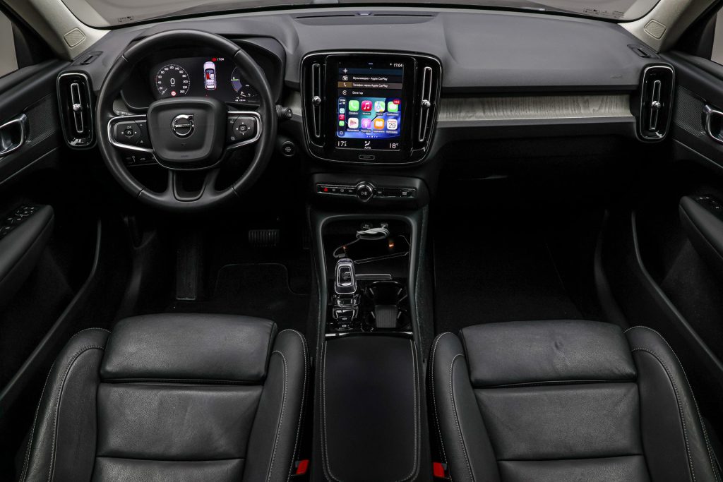 Volvo XC40 2021