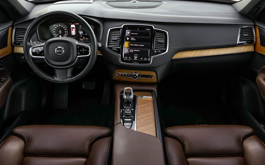 Volvo XC90 2021