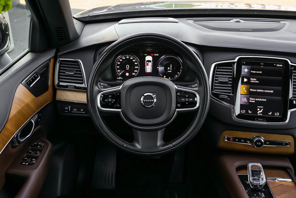 Volvo XC90 2021