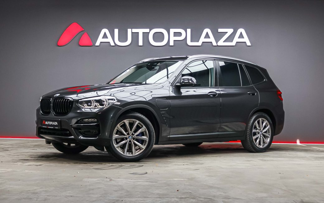 BMW X3 2021