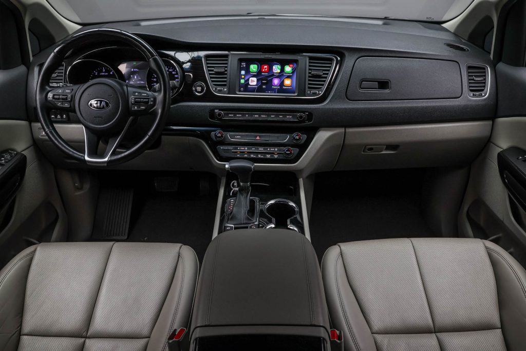 KIA Carnival 2019
