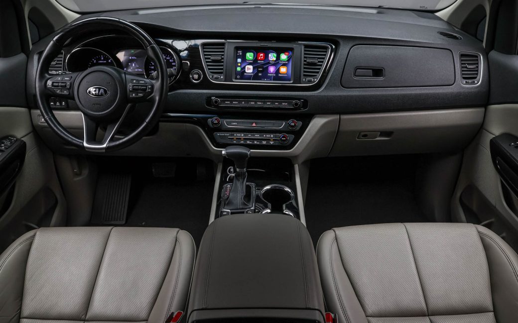 KIA Carnival 2019
