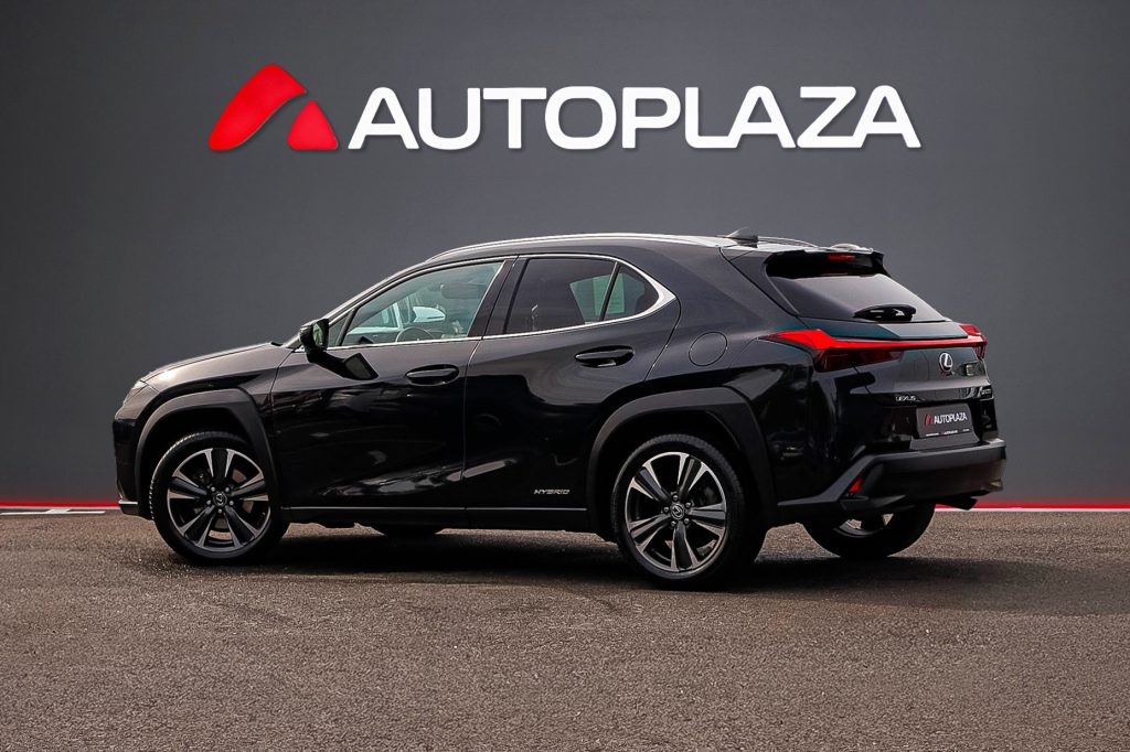 Lexus UX 2020