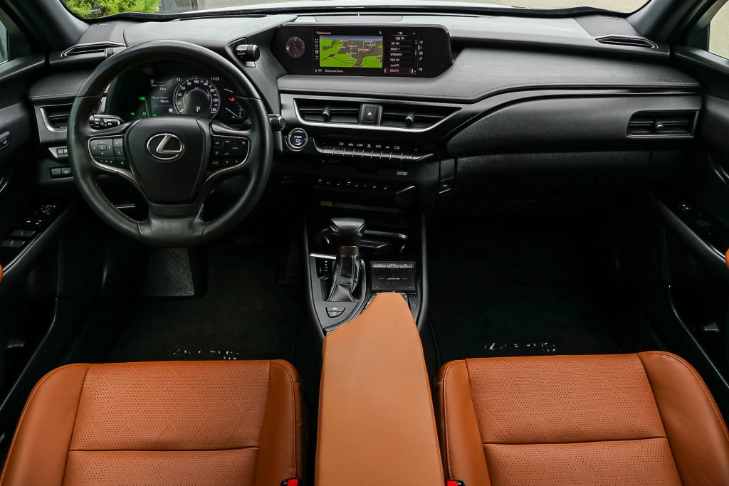 Lexus UX 2020