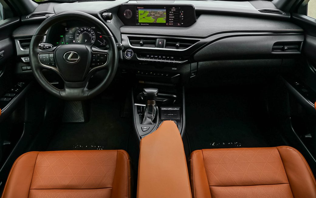 Lexus UX 2020