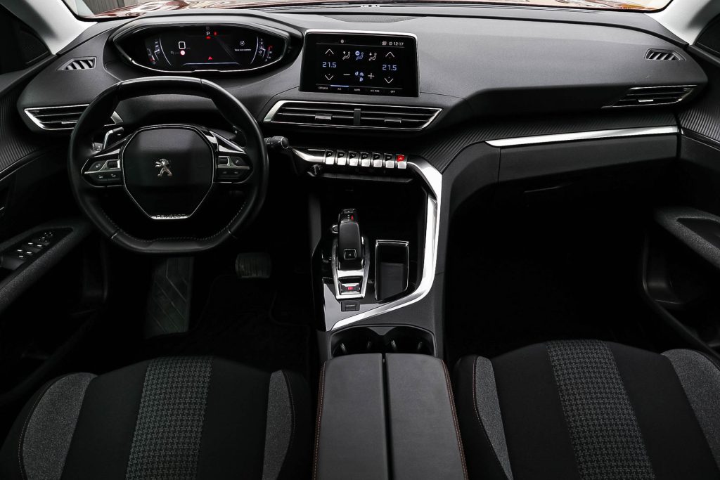 Peugeot 3008 2021