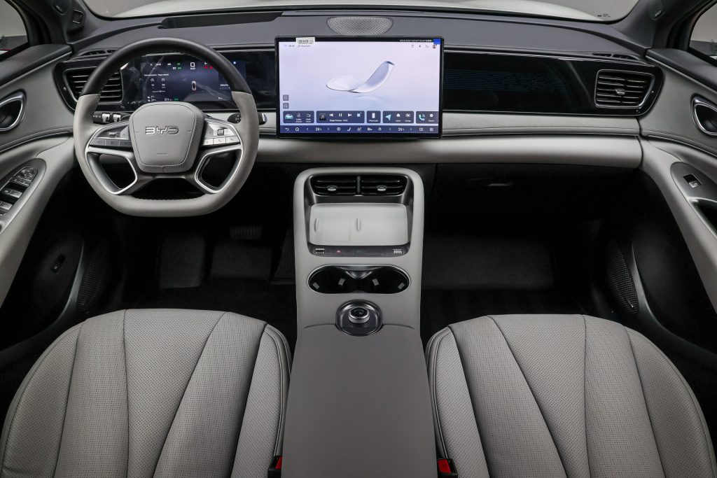 Byd Sealion 06 2025