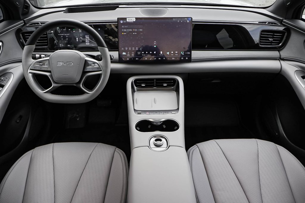Byd Sealion 06 2025