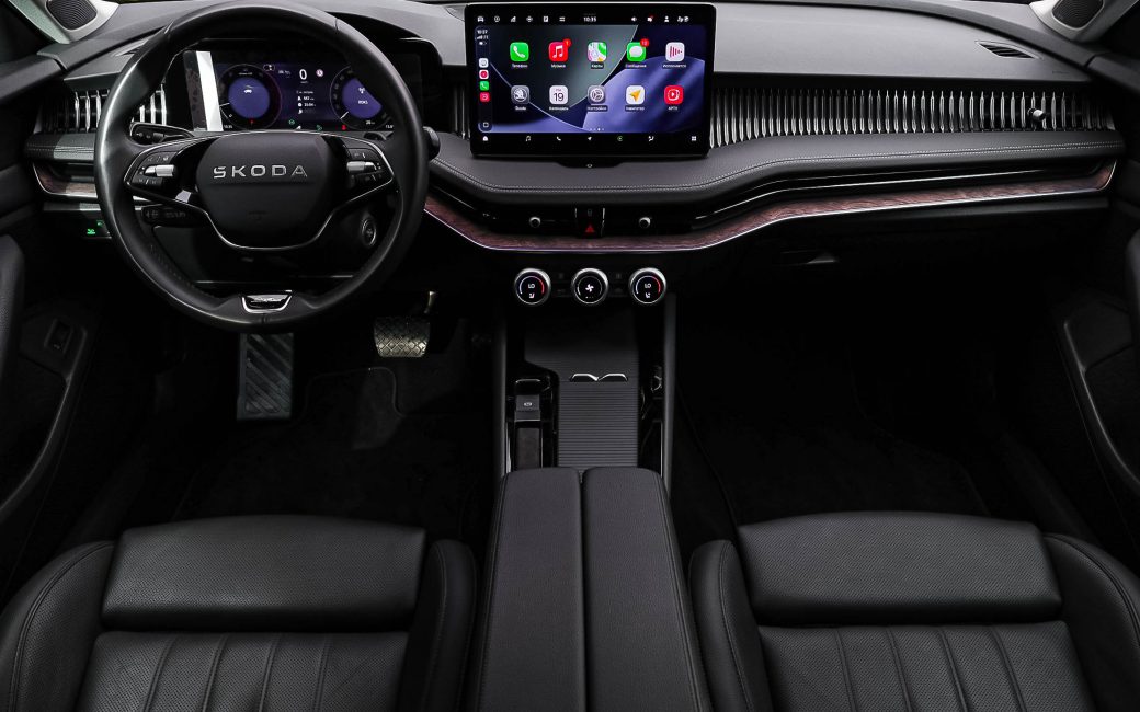 Skoda Superb 2025