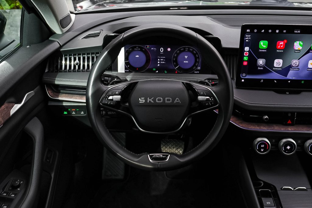 Skoda Superb 2025