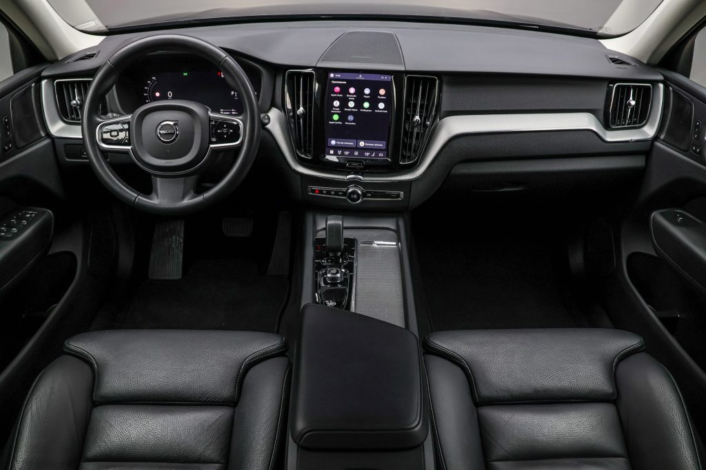 Volvo XC60 2023
